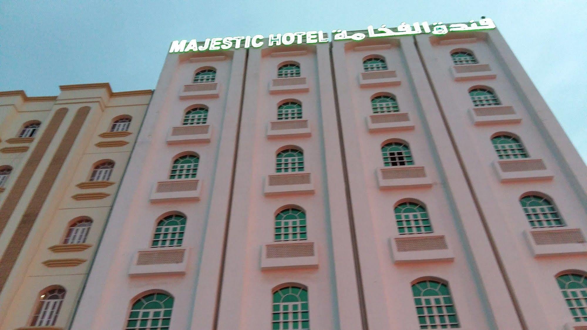 Majestic Hotel Wādī Kabīr Exterior foto